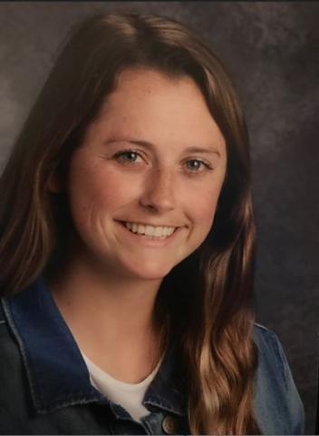 Abbey Norden headshot